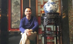 墨舞乾坤，笔绘华章——叶风华艺术人生评述